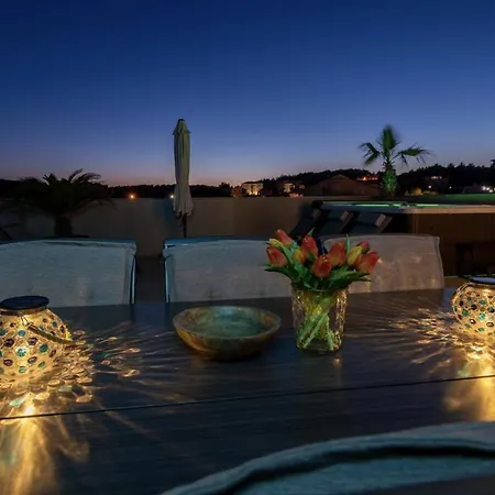 Apartment Penthouse Apartement Majestic Trogir