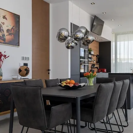 Penthouse Apartement Majestic Apartment