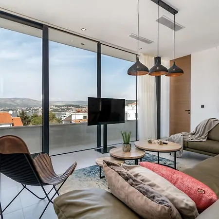 Apartment Penthouse Apartement Majestic *